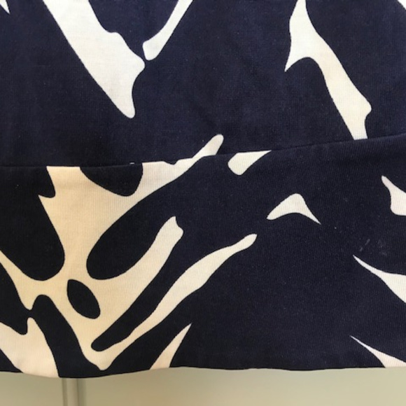 Diane von Furstenberg Vintage Silk Mini Dress - Picture 4 of 7